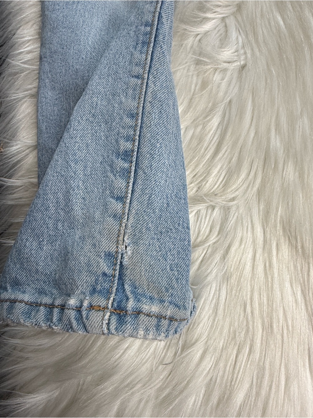 Zara Light Wash High Waisted Well Worn Mom Jeans - Picture 8 of 10